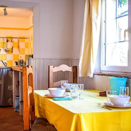 Casinhas Da Figueira