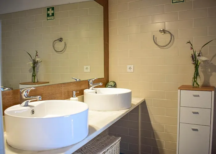 Casinhas Da Figueira * Budens