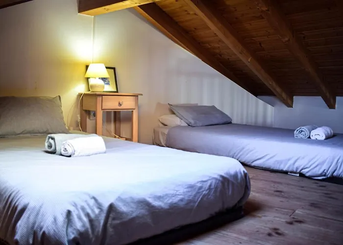 Casinhas Da Figueira Hébergement de vacances *