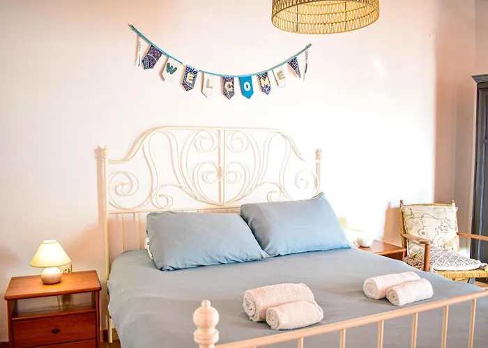 Casinhas Da Figueira