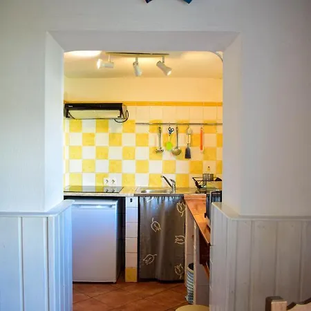 Feriehus Casinhas Da Figueira *